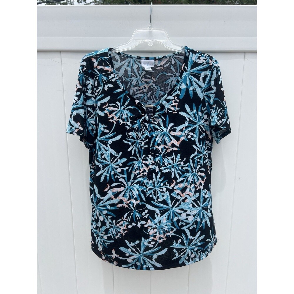 Jacklyn Smith womens Floral short sleeve shirt Stretchy size large